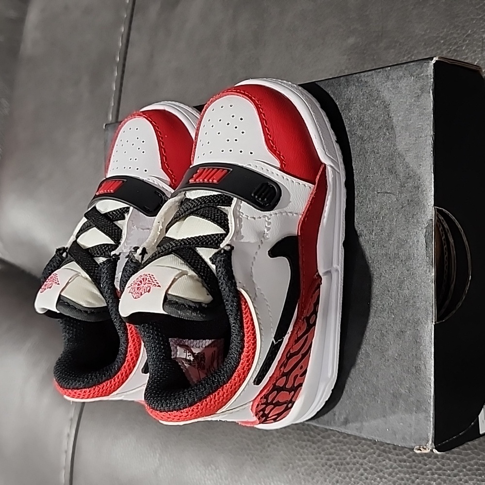 Jordan legacy 312 low - Picture 1 of 9